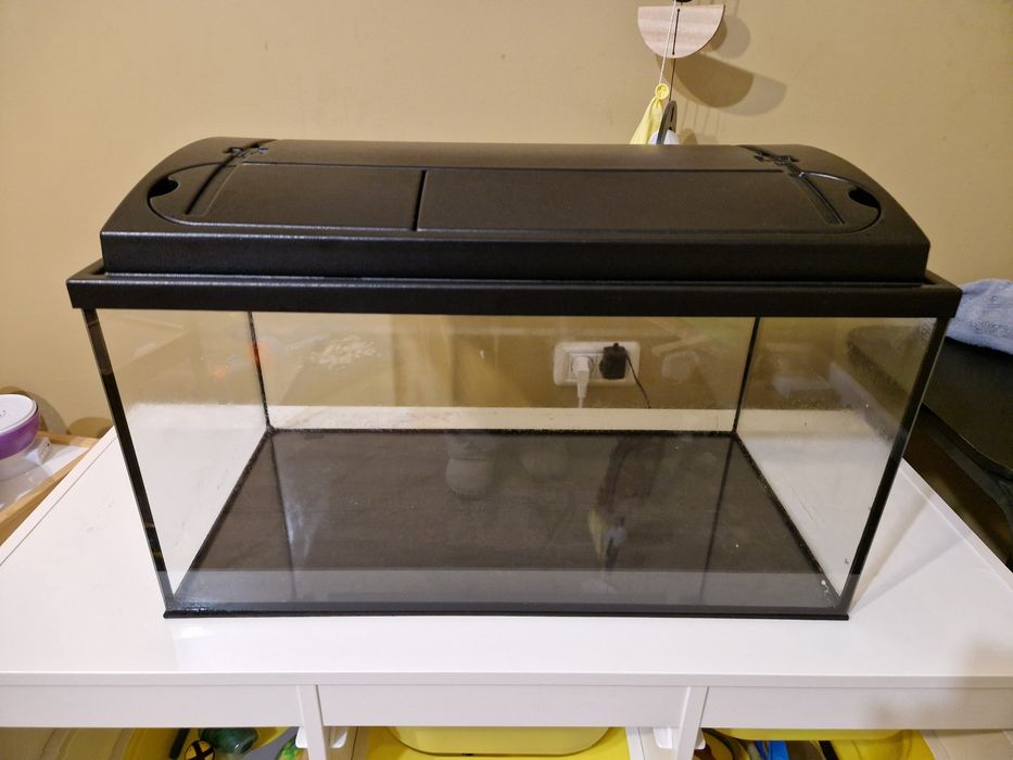 Acvariu de 60 de litri cu accesorii