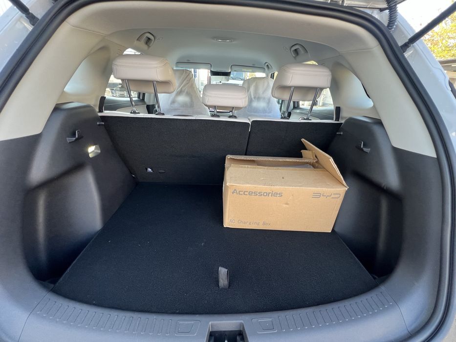 Byd yuan up 3poztisiyasi nalichida