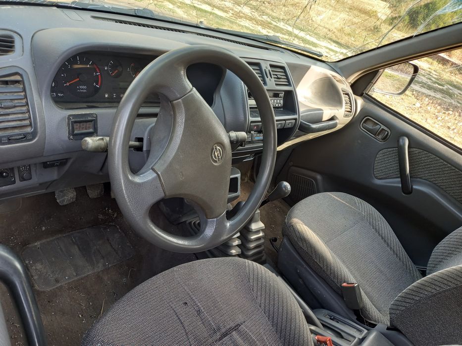 Нисан терано бензин