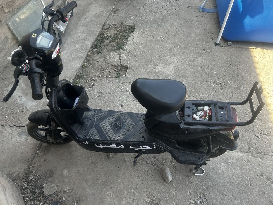 Электроскутер ск8