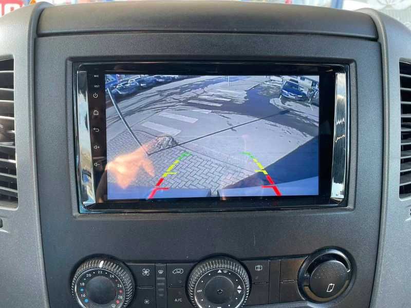 Navigatie GPS Android 13 Mercedes Sprinter VW Crafter - QLed CarPlay