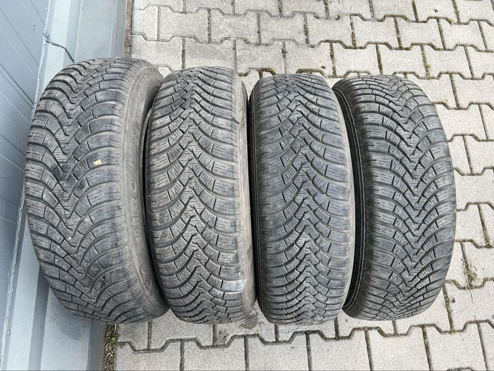 4 бр. Оригинални джанти с гуми за Mercedes Falken 195/65/15