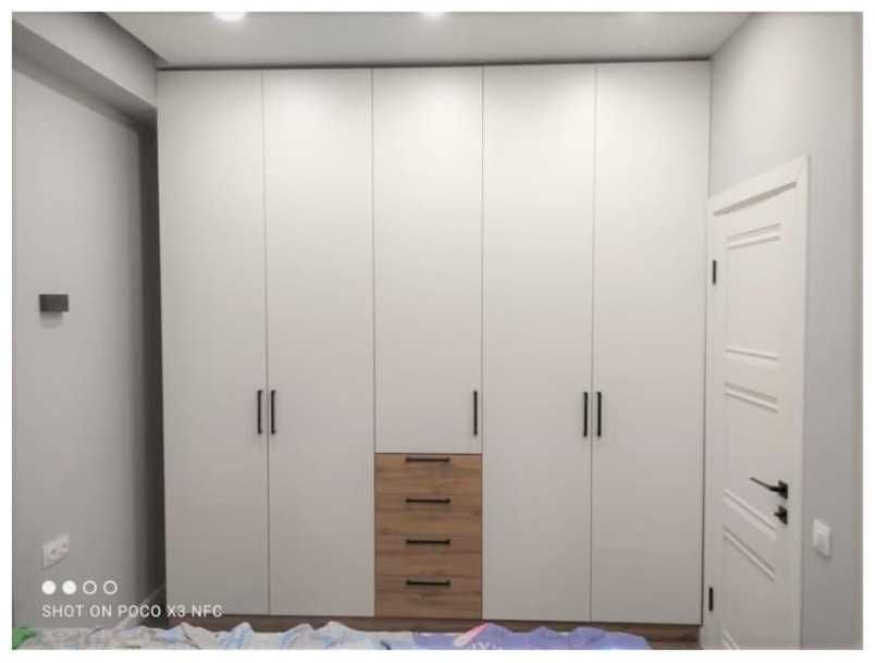 Распродажа! Новый шкаф 250x250х55 см от Пайда мебель А997890