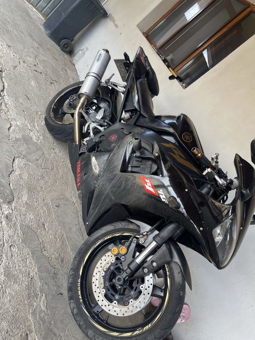 Yamaha R1 2003 cu power comander