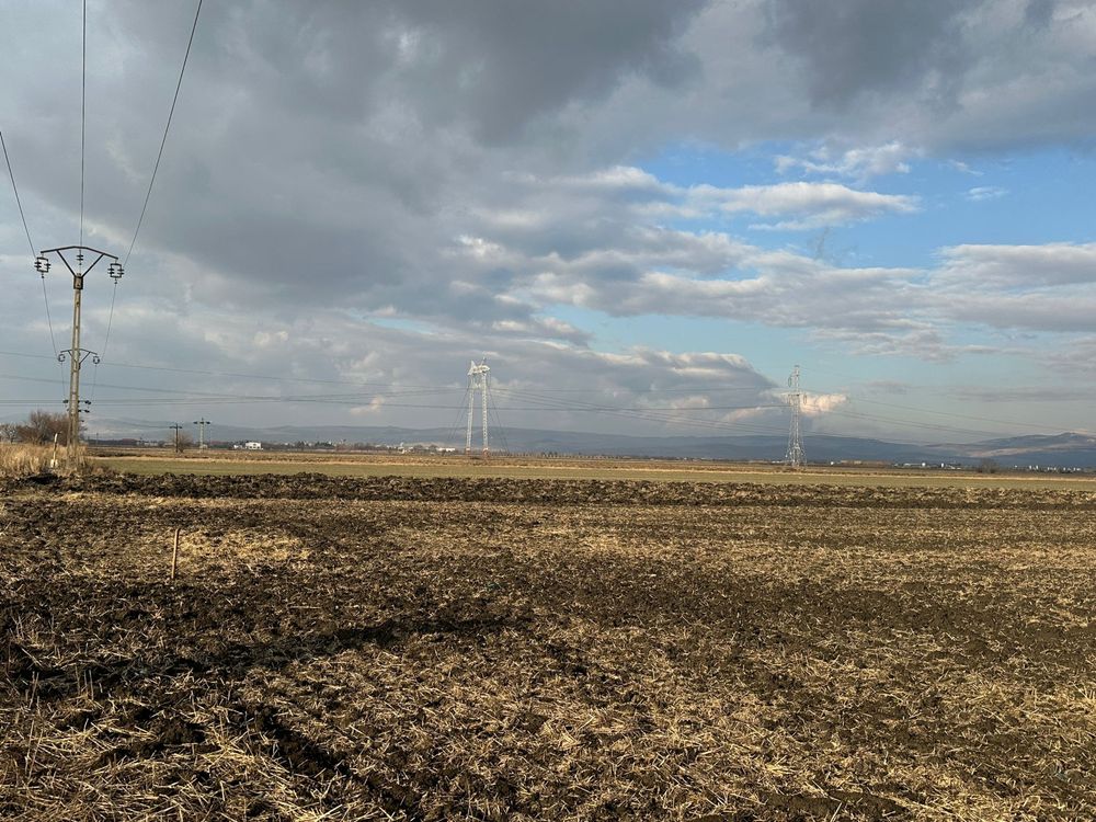 Teren 7500 m la Soseaua Mizil-Baba Ana