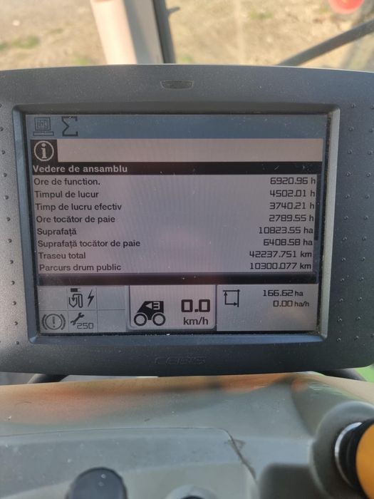 Combina CLAAS 620 Lexion