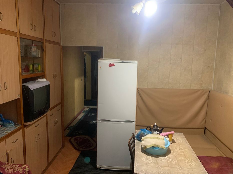 Продоется квартира на Ахмад-Югнакий 24 дом