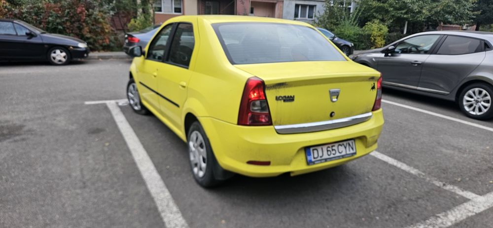 Vând Logan 2010 gpl