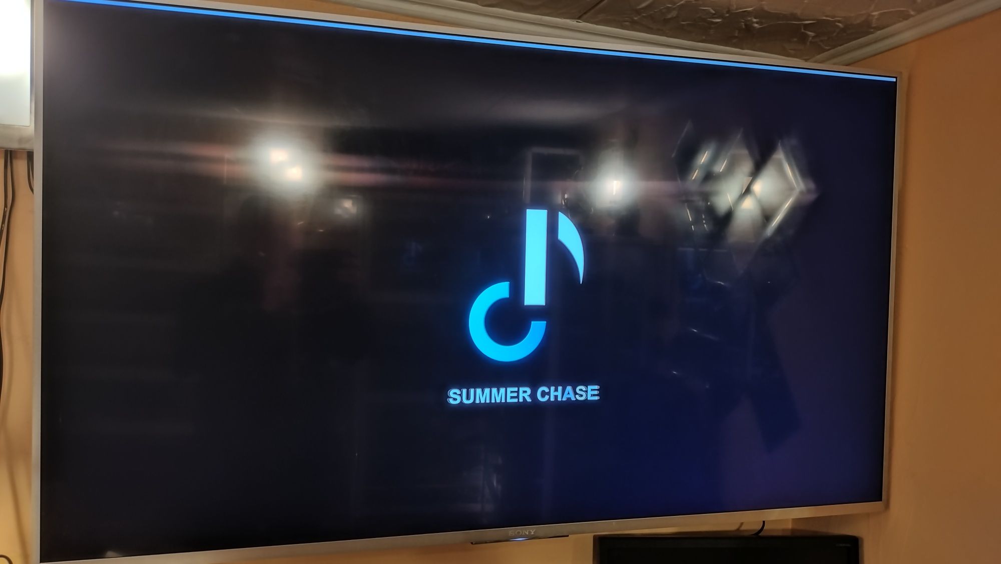 led телевизор Sony  4 K ,андроид 55' KD- 55 XE 8577