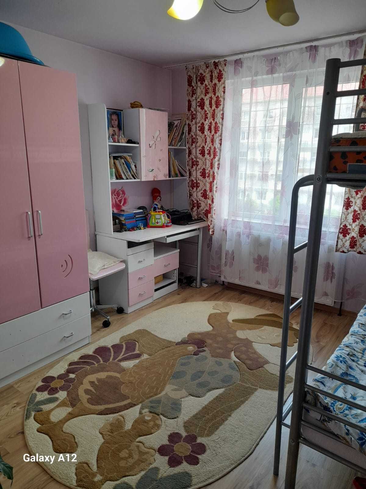Apartament 2 cam de vânzare Năsăud
