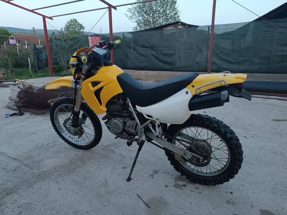 Hoysung rxr 125 (cross,enduro,moto)