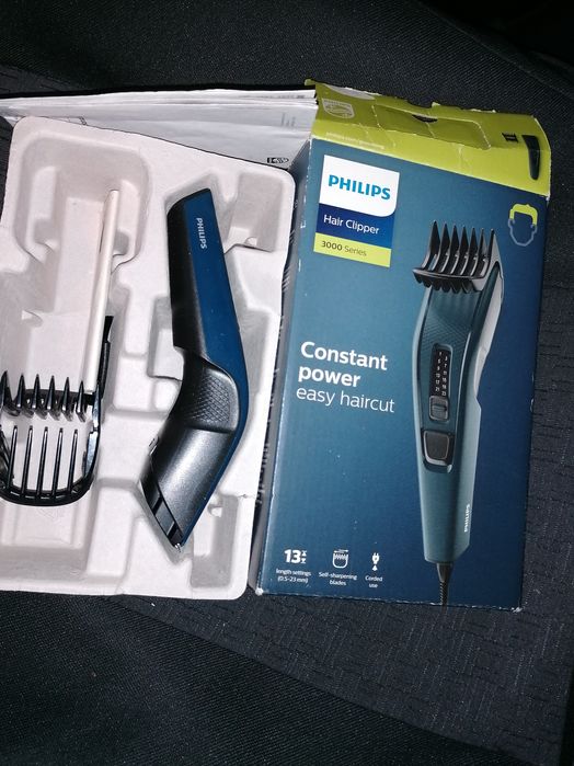 Vând mașina de tuns Philips 3000 series folosita de 3 ori