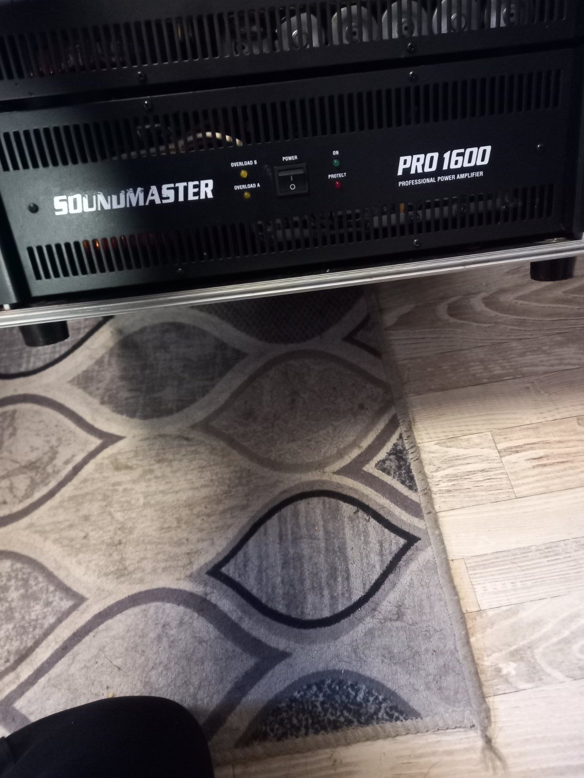 Продавам стъпало Soundmaster