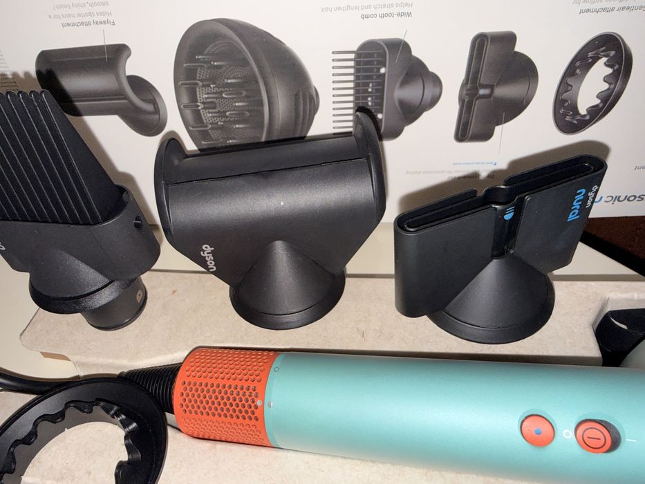 ОРИГИНАЛЕН Dyson supersonic Nural CePa/Tz HD 16