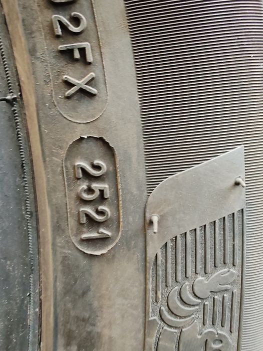 Vând anvelope second hand