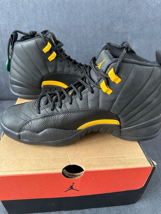 Jordan 12 Retro black taxi