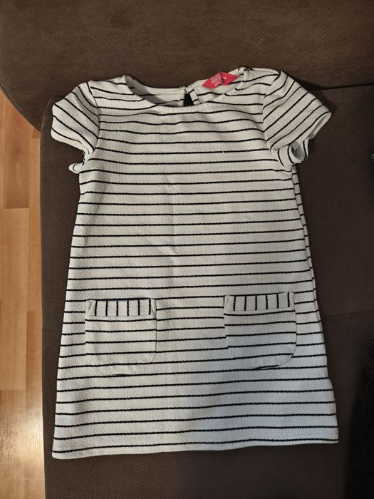 Lot fetiță 110-116(4-6 ani)