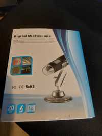Microscop digital