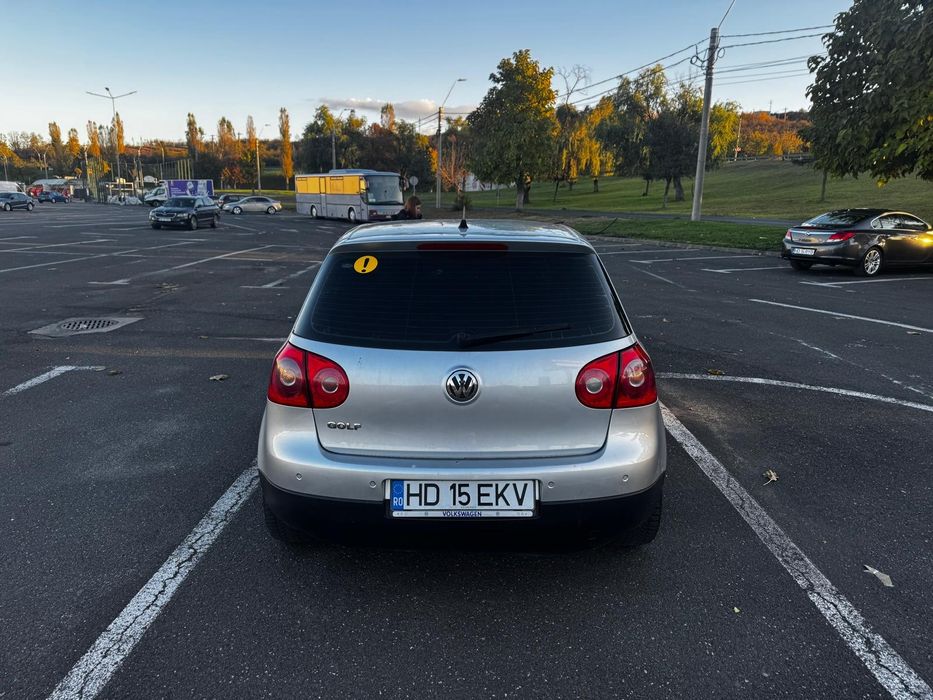 Autoturism Golf V, 2008