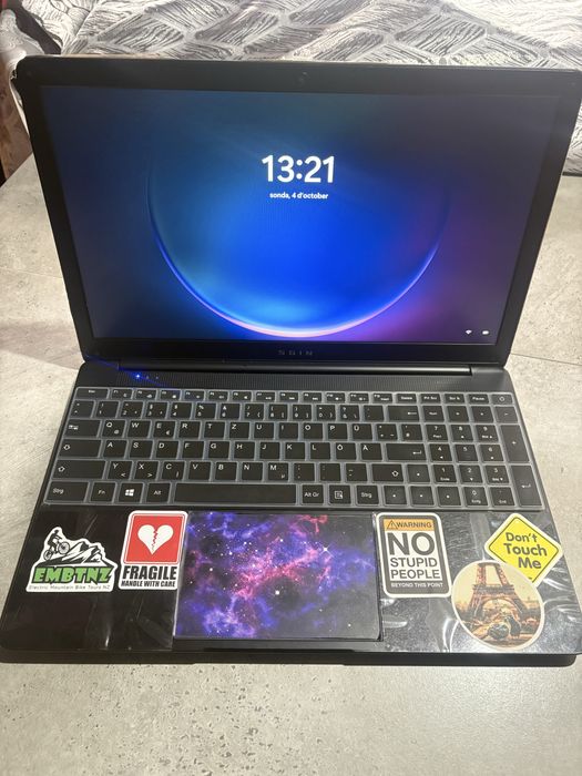 Laptop Sgin M15Pro