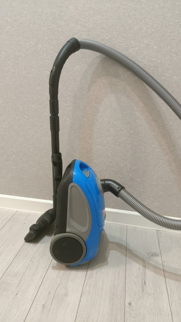Продам пылесос Shivaki
