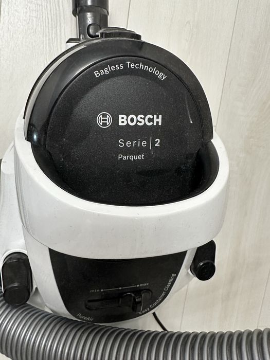 Пылесос марки Bosch