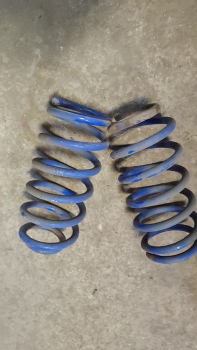 Оригинално спортно окачване от Мазда 6 комби