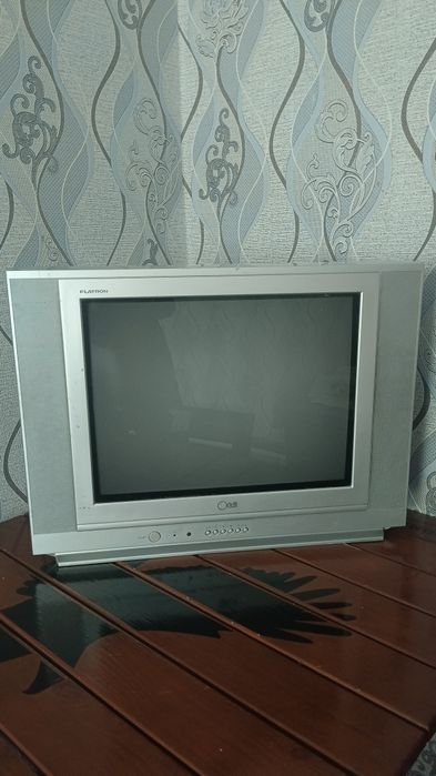 Продаю телевизор