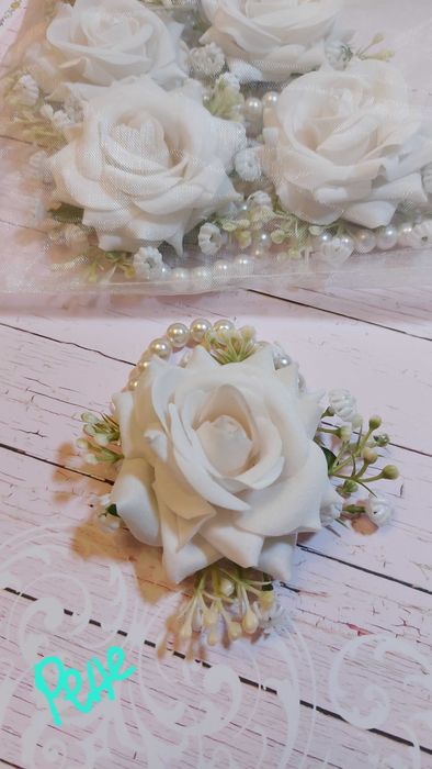 Сватбени аксесоари, кошнички, възглавнички за халки, венчета, гривни