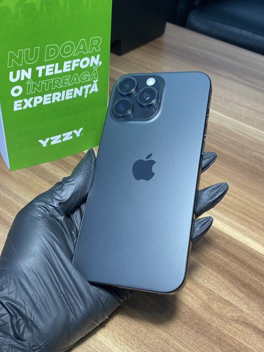 iPhone 16 Pro Max / 256 GB / Sănătate baterie 100% / Foarte bun