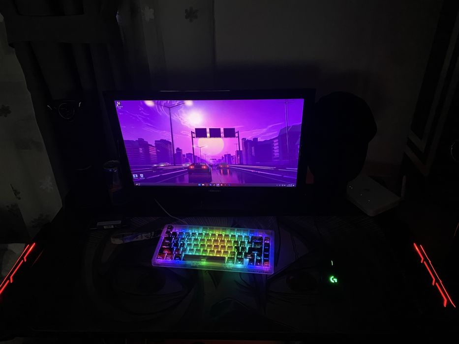 Pachet* Pc gameing, birou gameing si periferice