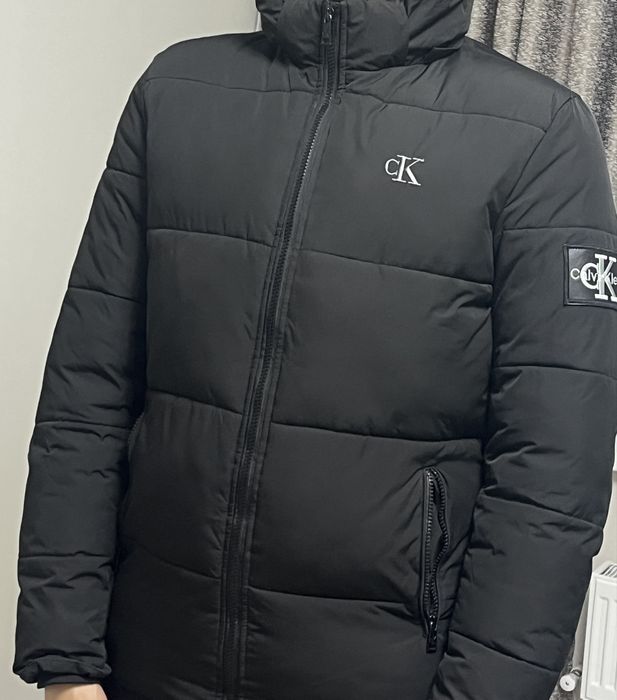 Куртка зимяя в отличном состоянии.