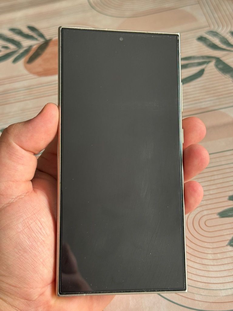 Vand samsung s24 ultra in perfecta stare