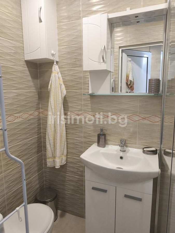 Продава двустаен, €125000, 45кв.м. в Люлин 1