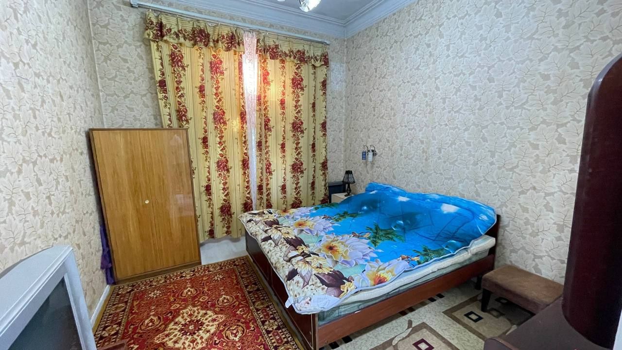 2/3/4 Аския базар, Шота Руставели: зайти и жить