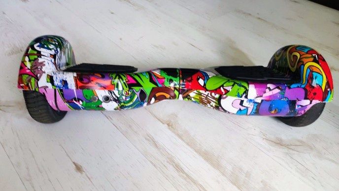 Vând hoverboard  aproape Nou