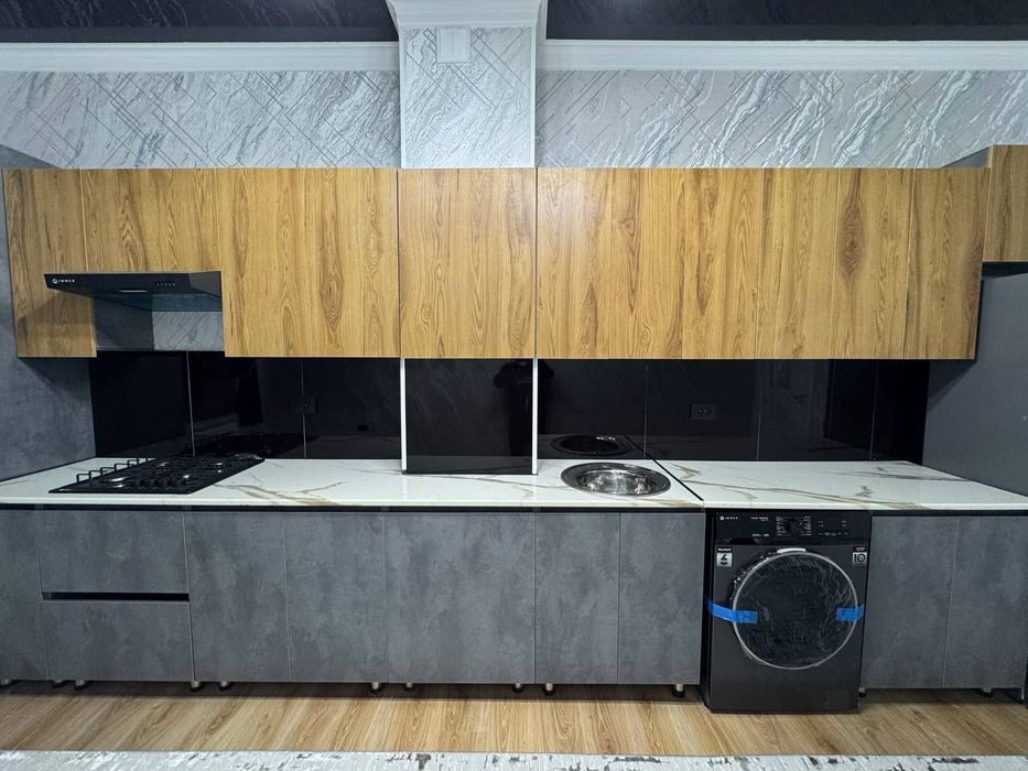 2 xonali kvartira sotiladi