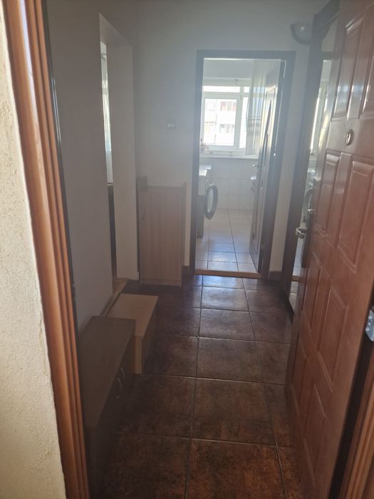 Proprietar vand apartament Micro 14