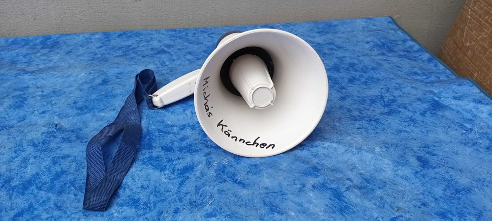 Megafon portavoce cu microfon extern | raza de acoperire 500 m***