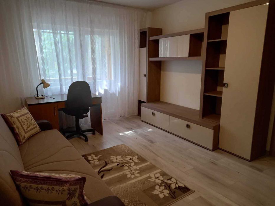 Caut colegă de apartament