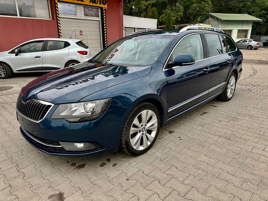 Skoda Superb Skoda Superb 2.0 Diesel Elegance dsg Impecabila Posibilitate Rate