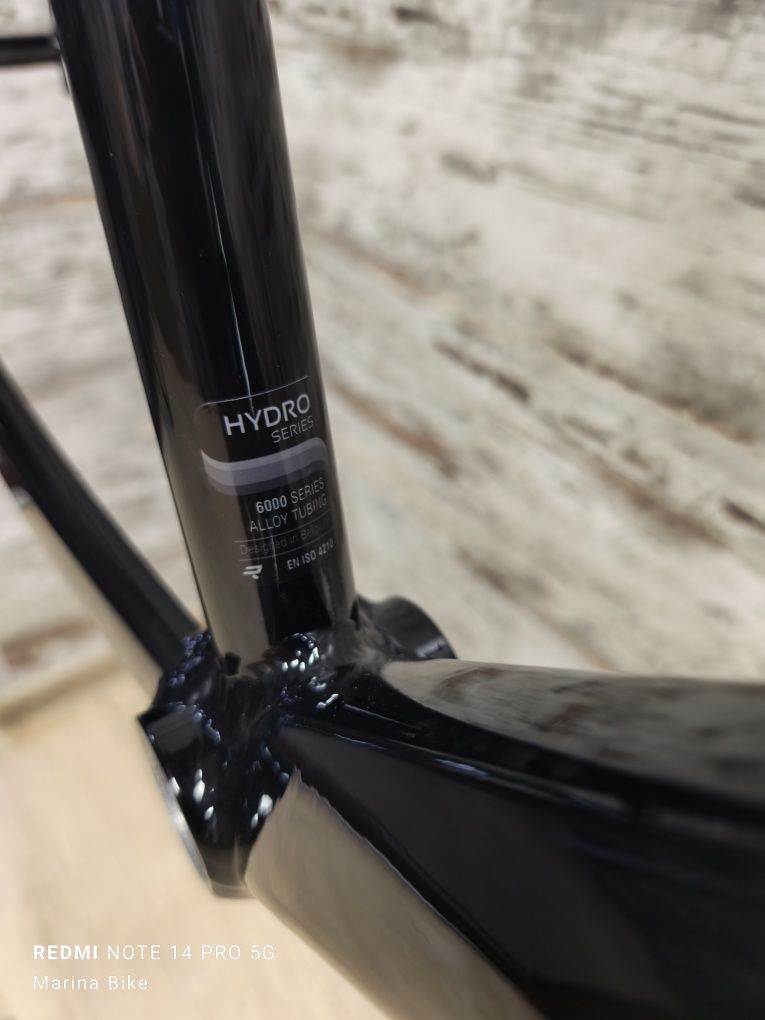 НОВА алуминиева шосейна рамка Ridley Fenix SLA Disc | L