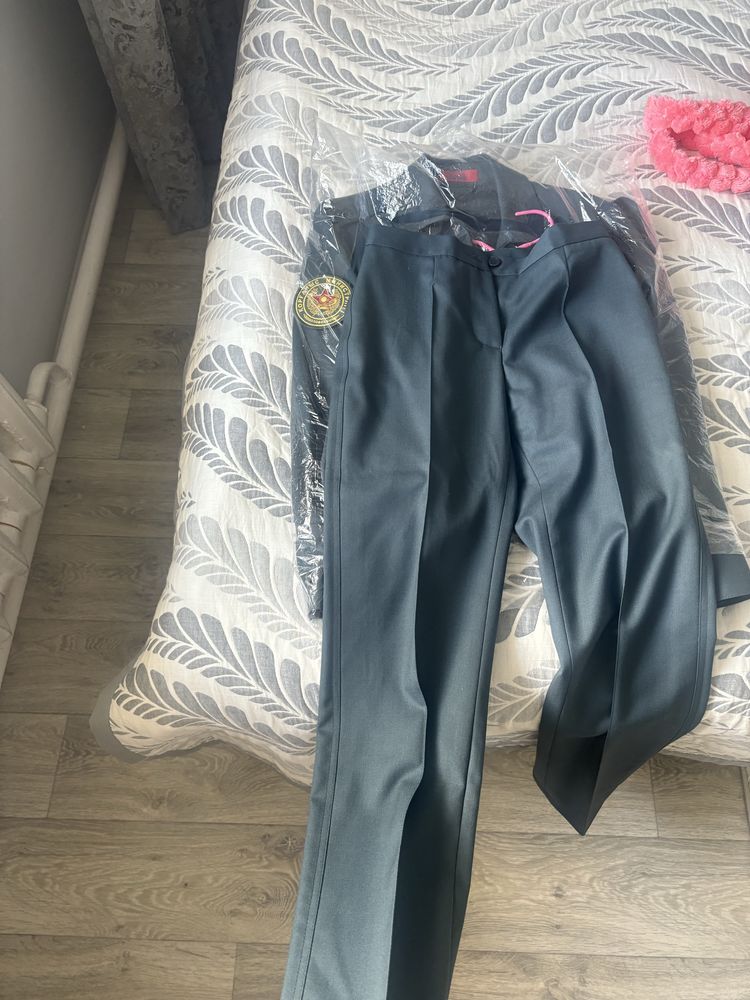 Продам новую форму