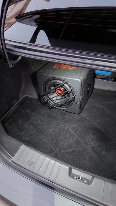 Сабвуфер JBL орегинал активный усилитель узида завод колонка 10000 wat