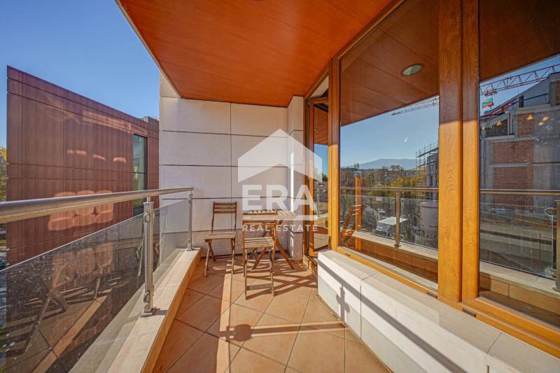 Продава се Четиристаен апартамент в София, Изток - 221 кв.м за 3620 €/кв.м - Снимка #5
