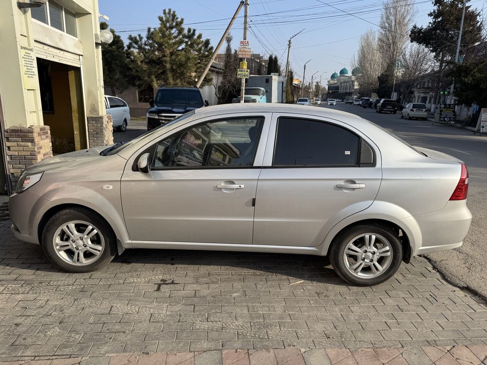 Ravon Nexia 3 2020