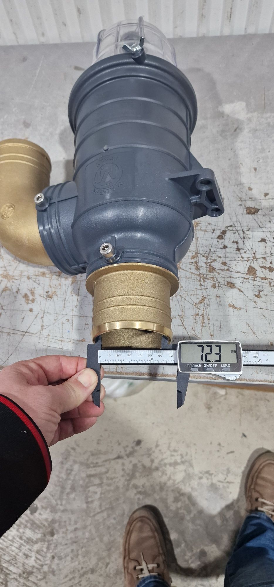 Separator preaplin sifon fi80 vidanja cu bila pret 990 lei se poate tr