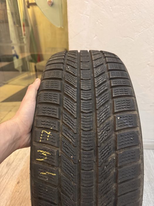 Продавам 1 гума Continental WinterContact TS870P 225/45/18”