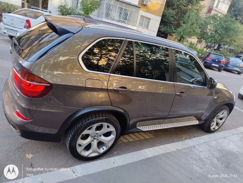 BMW X5 xDrive 40d (5 butoane)