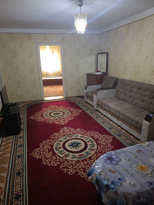 Аренда: Сдаётся 2х комнатная 1 этаж Чиланзар 1 квартал этаж